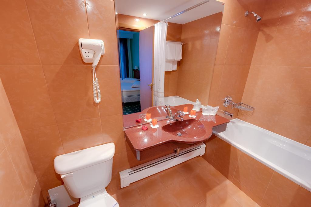 מאמאיה Hotel Palas חדר תמונה