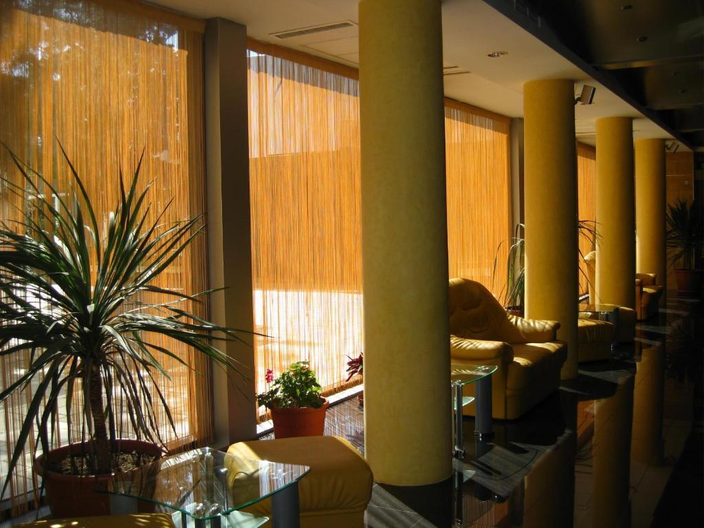 מאמאיה Hotel Palas מראה חיצוני תמונה